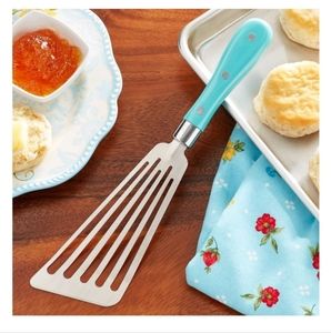 Pioneer Woman All Purpose Turner Teal